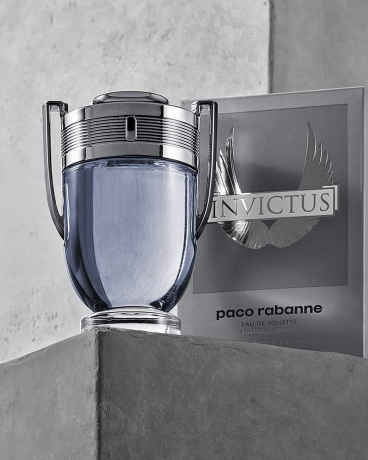 Invictus de Paco Rabanne: Donde el Éxito Tiene Fragancia.